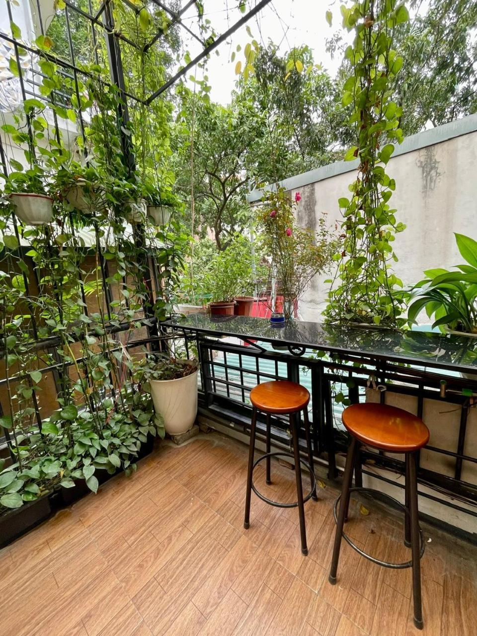 Entire Cosy Apartments May Homestay ハノイ市 エクステリア 写真